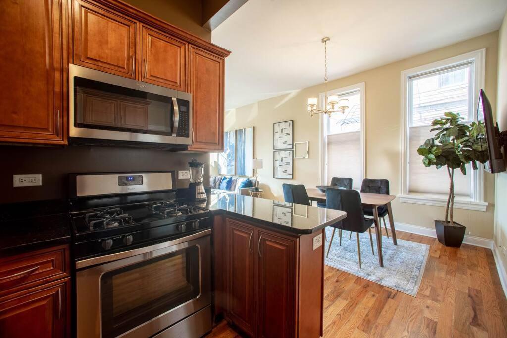 Apartmán Getaway In The Heart Of Pilsen Chicago Exteriér fotografie